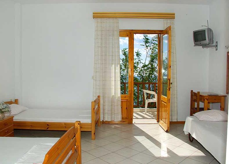 Studios Thanasis Ліменарія Номер фото